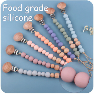 Cadena para chupete de bebé, cuentas de madera de silicona azul, sin BPA, de 0 a 12 meses - Product Image 3