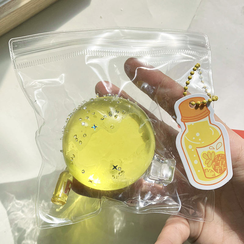 สีเหลือง