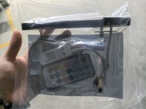 Upgrade Emblem Grille LED Cat Head SRT untuk Dodge Challenger Hellcat Chrysler 300 dengan Kontrol Ganda Bluetooth Remote - Product Image 5