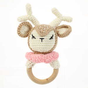 Personnalisation Lapin Éléphant Lapin Renne Vache Girafe Renard Bébé <span class=keywords><strong>Anneau</strong></span> en bois crochet Hochet Jouets Crochet fait main cadeau - Product Image 3