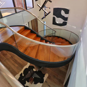 <span class=keywords><strong>Escalier</strong></span> incurvé avec balustrade <span class=keywords><strong>en</strong></span> verre et marches <span class=keywords><strong>en</strong></span> chêne rouge américain, utilisation intérieure, <span class=keywords><strong>escalier</strong></span> <span class=keywords><strong>en</strong></span> arc - Product Image 3