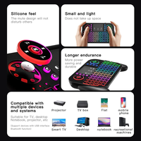 Papan ketik nirkabel BT5.0 V8 2.4G, kendali jarak jauh mouse udara Backlit Inggris Rusia Spanyol Prancis untuk Android tv box