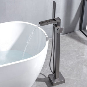 Robinet <span class=keywords><strong>de</strong></span> <span class=keywords><strong>baignoire</strong></span> sur pied en laiton noir mat avec douchette cascade verticale <span class=keywords><strong>pour</strong></span> eau froide et chaude - Product Image 3
