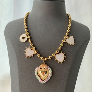 LS-L3167 Splendida Collana con Cuore Rosa, Gioielli Raffinati per la Primavera, Collana con Charm Smaltato per Migliori Amiche, Collana Statement - Product Image 5