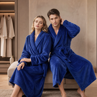 Peignoir en flanelle bleu roi personnalisé OEM unisexe, doux en polaire de polyester, col châle, long, pour couples