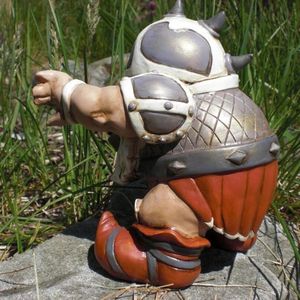 Figura pequeña con hacha y martillo para jardín, ornamento de Dubái Vikingo, artesanías, venta al por mayor, 2022 - Product Image 4