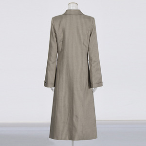 Bettergirl 2024 Autumn New Temperament Commuter Wind Waist Slimming Striped <strong>Coat</strong> Silhouette Slit Buckle Long <strong>Trench</strong> <strong>Coat</strong> - Product Image 4