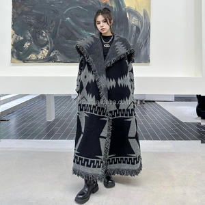 Mode Street Wear hiver dame chaud Cardigan tricoté veste à manches longues pull surdimensionné gland femmes Long manteau - Product Image 5