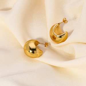 Mode plaqué or haute poli épais boucles d'oreilles en forme de C pas de décoloration en acier inoxydable gros croissant demi-cercle boucles d'oreilles femmes - Product Image 2