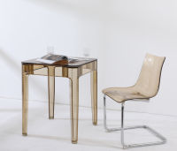 Großhandel Direkt vom Hersteller Moderner Luxus Esstisch mit Gehärtetem Glas 2-Sitzer Durchmesser 80cm Klarer Acryl Quadratischer Esstisch für Kleine Räume