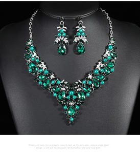 Collares de Dos Piezas de Aleación de Metal Precioso con Perlas de Agua Dulce y Cristales de Imitación para Novia, Estilo Coreano Vintage - Product Image 3