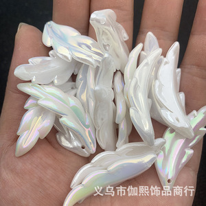 Acrylic Iridescent Feather Leaf <b>Beads</b> For Jewelry Making Spring 2023 Yiwu Origin - Product Image 4
