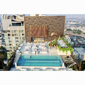 ANW232 Panneaux muraux extérieurs polyvalents en acier inoxydable Formes et finitions personnalisées avec revêtement de couleur PVD pour façades uniques - Product Image 2