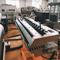 Ligne de production de plaques techniques en PS, PP, HDPE, ABS, PE/PP avec extrudeuse monovis haute sécurité, moteur et boîte de vitesses pour feuilles de filament
