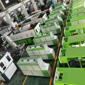 Máquina semiautomática de soplado de botellas, suministro de 5 litros, 10 litros, 20 litros, 5 galones, PET PC, para hacer tanques de agua de plástico - Product Image 6