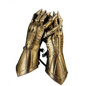 Guantes de Garra de Latón Chapado en Oro, Armadura Medieval, Estilo Gótico, Diseño Antiguo, Fundición Artesanal - Product Image 3