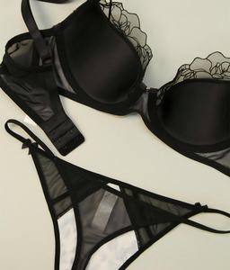 Conjunto de lencería de encaje con estampado de leopardo al por mayor para mujer, sujetador con aros de malla y bragas, conjunto de 2 piezas, cómodo conjunto de sujetador push-up OEM ODM - Product Image 5