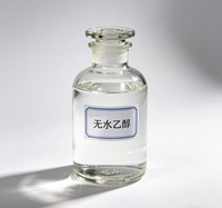 Éthanol de haute pureté 99,5 %, solvant industriel C2H6O, alcool liquide transparent utilisé pour le nettoyage, les usages de laboratoire et commerciaux