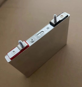 Xả cao 3.7 V Prismatic pin <span class=keywords><strong>Lithium</strong></span>-<span class=keywords><strong>ion</strong></span> 70C 5.5 AH tế bào năng lượng cao được sử dụng cho ô tô khởi động điện S - Product Image 3