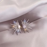 Boucles d'oreilles tendance en cuivre pour femme, motif ailes de diamant exagérées et étoiles étincelantes