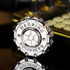 Fidget Spinner EDC pour adultes, outil anti-stress et anxiété, avec engrenages et avertissement de rayonnement, pour TDAH - Product Image 4