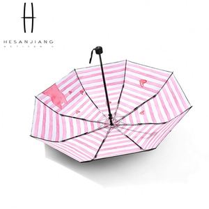 Parapluie pliant manuel 3 volets pour femme, imprimé rayé, revêtement noir, anti-UV, coupe-vent, imperméable, avec logo personnalisé, vente en gros - Product Image 3