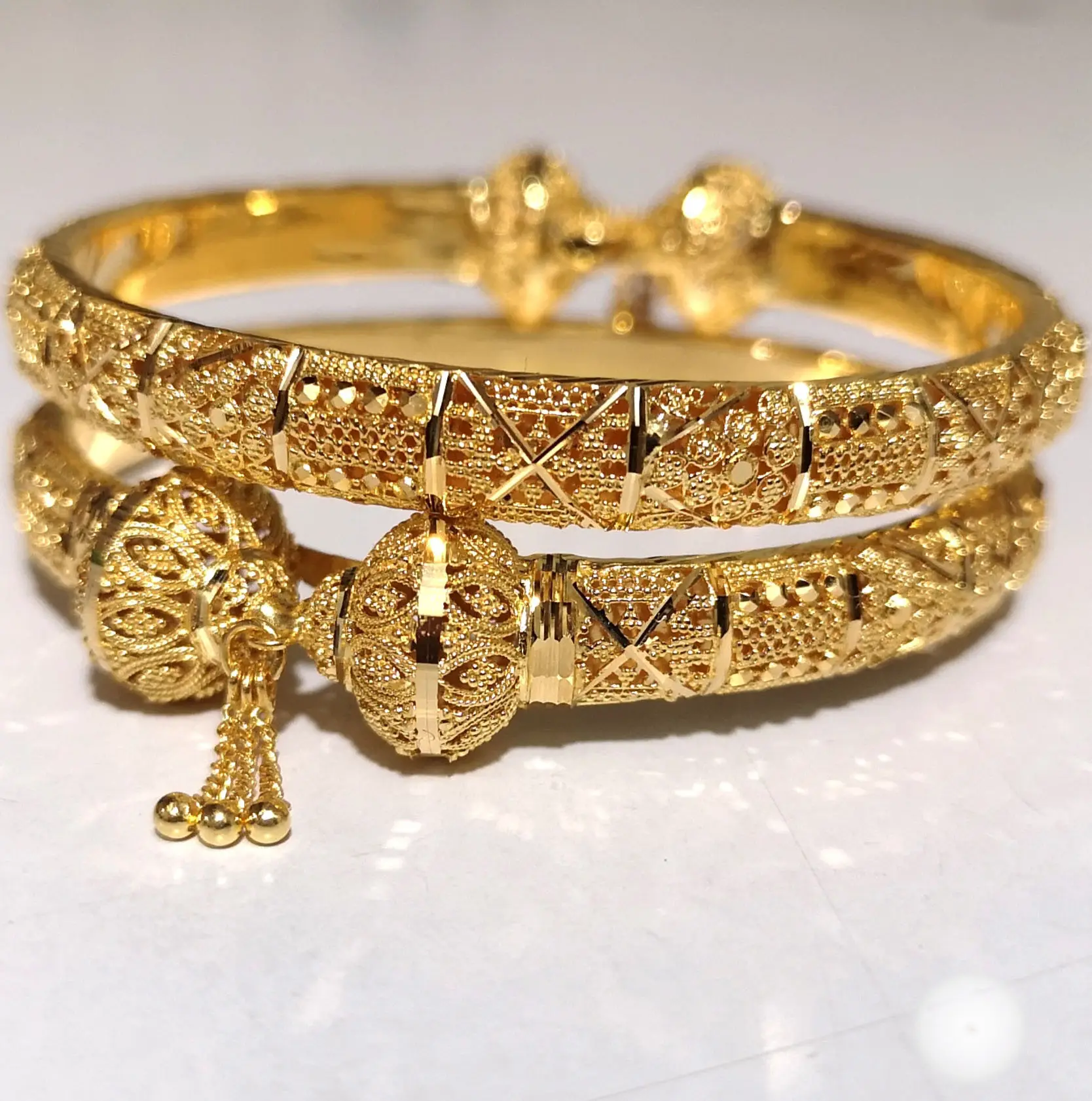 New Fashion 18k 24k Gold Plated Alloy Brass Openable Cuff Gold Color Open Bracelet bangles Jewelry Women Indian
