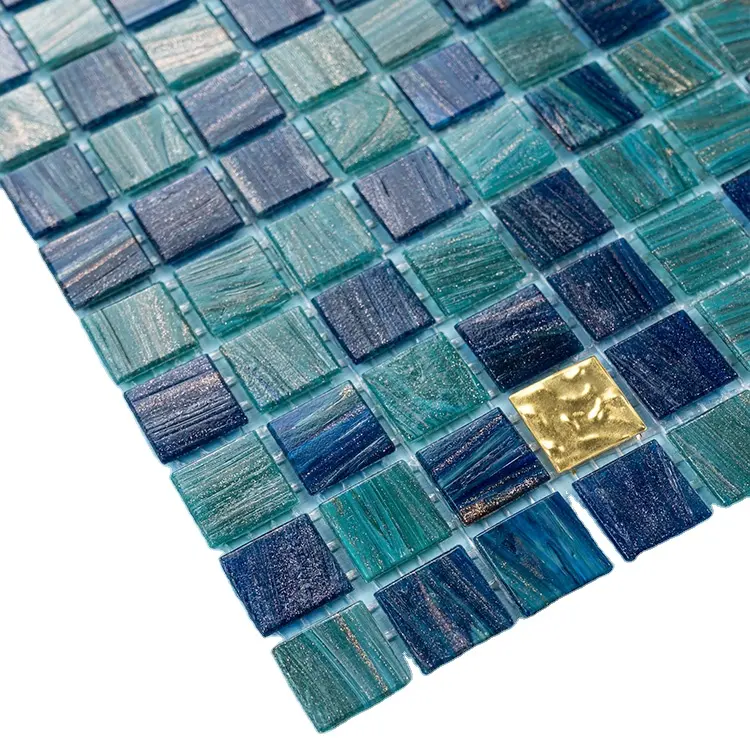 Individuelle Sky Blue und 24K Gold Kristallglas Mosaikfliese Schwimmbadfliese für Wand und Boden