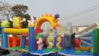 QIQU - Casa Inflable Comercial de Alta Resistencia con Múltiples Zonas de Juego, Pared de Escalada, Temática Oceánica, Capacidad para 50 Personas, Retardante de Llama