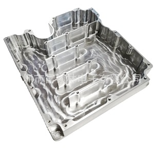 Armoire d'équipement en aluminium FDL 112 pour composants d'amplificateur de puissance, usinage sur mesure, finition de précision - Product Image 2
