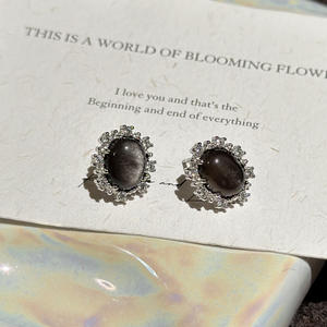 Boucles d'oreilles ovales tendance en argent pur S925 Wenchi, design de niche, style vintage et élégant, pour soirées, modèle 22073 - Product Image 5