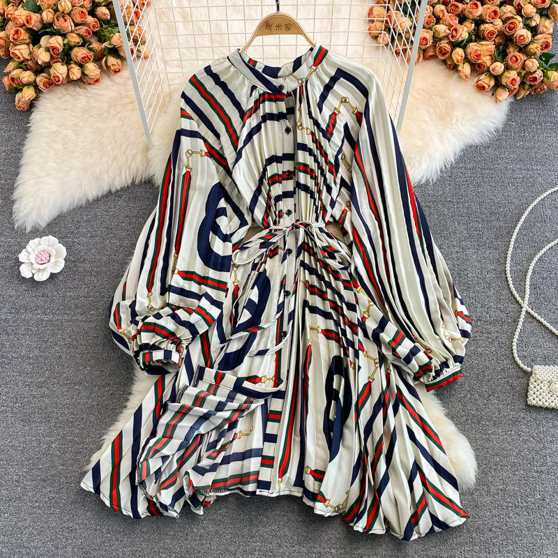 สีน้ำเงิน