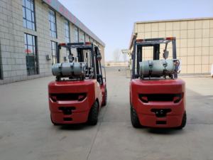 Montacargas Eléctrico Japonés Nissan de Alto Rendimiento, Motor de CA, Batería de Plomo-Ácido, 1.5 Toneladas, Neumáticos de Poliuretano para Interiores - Product Image 4