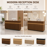 Comptoir de réception vertical en bois à lattes avec éclairage LED intégré, logo personnalisé, idéal pour salon de thé, hôtel, gîte