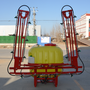 Pulverizador de Barra de 500 Litros para Tractor de 3 Puntos, Equipado <span class=keywords><strong>con</strong></span> Tractor - Product Image 2