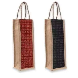Sac d'emballage de vin réutilisable de meilleure qualité en toile de jute avec cordon de serrage Styles uniques Derniers sacs promotionnels - Product Image 1