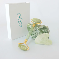 Massage en néphrite naturelle lifting du visage personnalisé jade vert aiguille boule oculaire rouleau et guasha ensemble