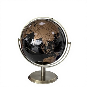 Globe terrestre vintage décoratif pour la maison, le bureau ou la table, globe de bureau noir et or avec support en métal - Product Image 1