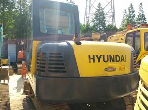 Excavadora Hyundai R80-7 Usada en Buen Estado, Peso Operativo de 7.8 Toneladas, Modelo 2013, Cucharón de 0.6 m, Pocas Horas de Trabajo - Product Image 4