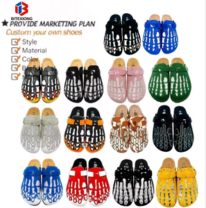 Mules et sabots pour hommes de créateur, style Birkenstock, de haute qualité, à enfiler, légers, plats, à bout fermé, motif diamant, motif personnalisé - Product Image 2