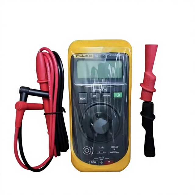 707 Loop Calibrator, 0-28 V, 0.015% Accuracy