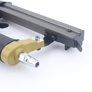 Clavadora Neumática Meite Flexipoint Driver P515 con <span class=keywords><strong>Clavos</strong></span> Flexibles - Product Image 4