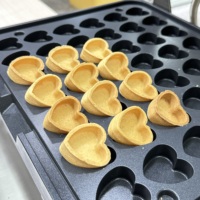 Machine à presser les coquilles de tartelettes personnalisées pour usage commercial, machine à tartelettes aux fruits, machine à mini-coquilles de tartelettes aux œufs, machine à biscuits pour les petites entreprises avec CE