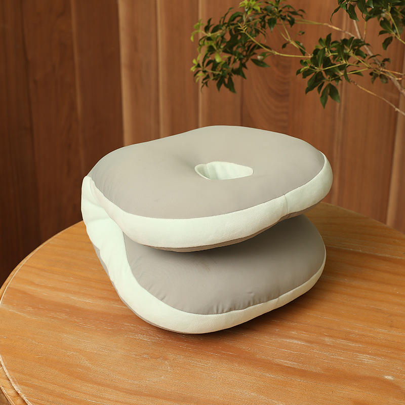 สีเขียวอ่อน