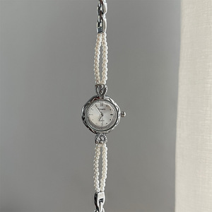 2026 Hot Selling New Women's <b>Watches</b> Vintage <b>Watches</b> Women's <b>Pearl</b> Bracelets Luxurious Temperament Personalized Accessories - Product Image 6