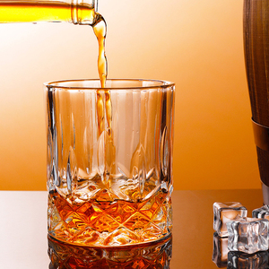 HXGLASS Verre à whisky en cristal réutilisable créatif Style vintage Ins Pinte octogonale en forme de carré Sublimation de bière domestique - Product Image 5