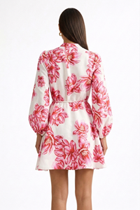 SHENGFU Abiti Personalizzati da Donna, Mini Abito Floreale Rosa a Maniche Lunghe con Cintura Annodata e Bottoni Frontali in Chiffon, Collezione Primavera Boutique OEM ODM - Product Image 2