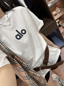 T-shirt Casual da Donna in Cotone a Maniche Corte, Vestibilità Ampia, con Effetto Lavato e Strappi, Stampa Lettering, Collezione Estiva 2025, Originale di Fabbrica, per <span class=keywords><strong>Coppia</strong></span> - Product Image 2