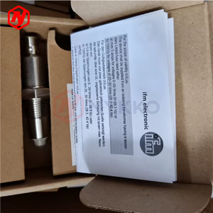 Capteur de niveau à fourche vibrante IFM LMC510 avec communication Ethernet pour contrôle industriel des réservoirs de process de solides en vrac - Product Image 5