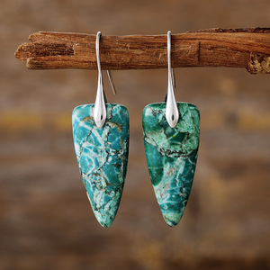 Boucles d'oreilles en pierre naturelle pour femmes, bijoux de luxe légers à la mode, origine Jinhua - Product Image 4